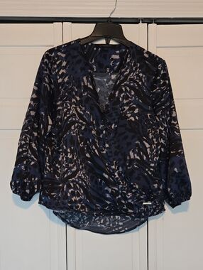 Women’s Navy Abstract Print Wrap Blouse